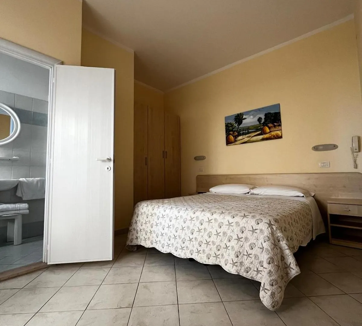Hotel Giove Cesenatico 3*,