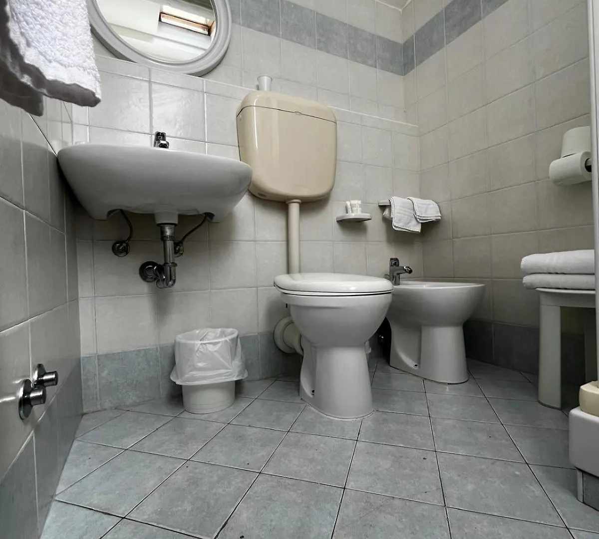 Hotel Giove Cesenatico 3*,
