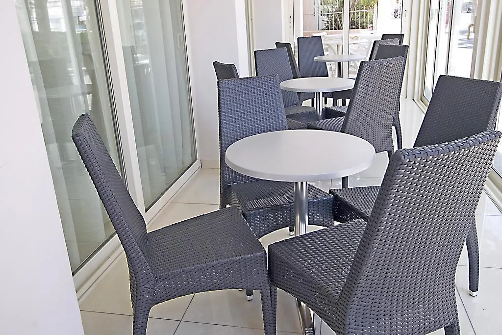Hotel Giove Cesenatico 3*,